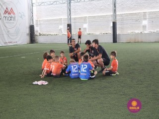 
<a style='margin-left: 5px;' class='btn btn-xs btn-social btn-facebook' href='https://www.facebook.com/sharer/sharer.php?u=https://www.boladovale.com.br/imgs/800-800-90/conteudo/fotos/1362/img8718.jpg' rel='popup' data-width='500' data-height='400'><i class='fa fa-facebook'></i>Compartilhar <span class='hidden-xs'>no Facebook</span>
</a> 
<a class='btn btn-default btn-xs' target='_blank' href='imgs/800-800-90/conteudo/fotos/1362/img8718.jpg'>
<span class='glyphicon glyphicon-cloud-download'></span> Salvar
</a> 
<span></span>