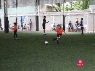 
<a style='margin-left: 5px;' class='btn btn-xs btn-social btn-facebook' href='https://www.facebook.com/sharer/sharer.php?u=https://www.boladovale.com.br/imgs/800-800-90/conteudo/fotos/1362/img8722.jpg' rel='popup' data-width='500' data-height='400'><i class='fa fa-facebook'></i>Compartilhar <span class='hidden-xs'>no Facebook</span>
</a> 
<a class='btn btn-default btn-xs' target='_blank' href='imgs/800-800-90/conteudo/fotos/1362/img8722.jpg'>
<span class='glyphicon glyphicon-cloud-download'></span> Salvar
</a> 
<span></span>