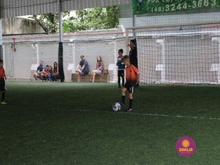 
<a style='margin-left: 5px;' class='btn btn-xs btn-social btn-facebook' href='https://www.facebook.com/sharer/sharer.php?u=https://www.boladovale.com.br/imgs/800-800-90/conteudo/fotos/1362/img8733.jpg' rel='popup' data-width='500' data-height='400'><i class='fa fa-facebook'></i>Compartilhar <span class='hidden-xs'>no Facebook</span>
</a> 
<a class='btn btn-default btn-xs' target='_blank' href='imgs/800-800-90/conteudo/fotos/1362/img8733.jpg'>
<span class='glyphicon glyphicon-cloud-download'></span> Salvar
</a> 
<span></span>