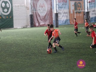 
<a style='margin-left: 5px;' class='btn btn-xs btn-social btn-facebook' href='https://www.facebook.com/sharer/sharer.php?u=https://www.boladovale.com.br/imgs/800-800-90/conteudo/fotos/1362/img8767.jpg' rel='popup' data-width='500' data-height='400'><i class='fa fa-facebook'></i>Compartilhar <span class='hidden-xs'>no Facebook</span>
</a> 
<a class='btn btn-default btn-xs' target='_blank' href='imgs/800-800-90/conteudo/fotos/1362/img8767.jpg'>
<span class='glyphicon glyphicon-cloud-download'></span> Salvar
</a> 
<span></span>