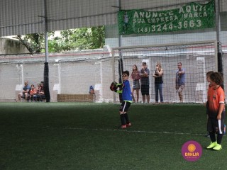 
<a style='margin-left: 5px;' class='btn btn-xs btn-social btn-facebook' href='https://www.facebook.com/sharer/sharer.php?u=https://www.boladovale.com.br/imgs/800-800-90/conteudo/fotos/1362/img8773.jpg' rel='popup' data-width='500' data-height='400'><i class='fa fa-facebook'></i>Compartilhar <span class='hidden-xs'>no Facebook</span>
</a> 
<a class='btn btn-default btn-xs' target='_blank' href='imgs/800-800-90/conteudo/fotos/1362/img8773.jpg'>
<span class='glyphicon glyphicon-cloud-download'></span> Salvar
</a> 
<span></span>