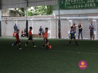
<a style='margin-left: 5px;' class='btn btn-xs btn-social btn-facebook' href='https://www.facebook.com/sharer/sharer.php?u=https://www.boladovale.com.br/imgs/800-800-90/conteudo/fotos/1362/img8789.jpg' rel='popup' data-width='500' data-height='400'><i class='fa fa-facebook'></i>Compartilhar <span class='hidden-xs'>no Facebook</span>
</a> 
<a class='btn btn-default btn-xs' target='_blank' href='imgs/800-800-90/conteudo/fotos/1362/img8789.jpg'>
<span class='glyphicon glyphicon-cloud-download'></span> Salvar
</a> 
<span></span>