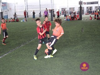 
<a style='margin-left: 5px;' class='btn btn-xs btn-social btn-facebook' href='https://www.facebook.com/sharer/sharer.php?u=https://www.boladovale.com.br/imgs/800-800-90/conteudo/fotos/1362/img8795.jpg' rel='popup' data-width='500' data-height='400'><i class='fa fa-facebook'></i>Compartilhar <span class='hidden-xs'>no Facebook</span>
</a> 
<a class='btn btn-default btn-xs' target='_blank' href='imgs/800-800-90/conteudo/fotos/1362/img8795.jpg'>
<span class='glyphicon glyphicon-cloud-download'></span> Salvar
</a> 
<span></span>