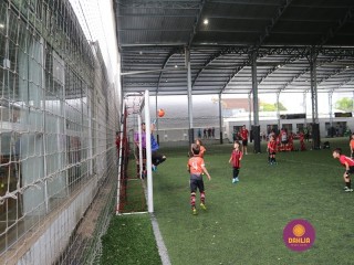 
<a style='margin-left: 5px;' class='btn btn-xs btn-social btn-facebook' href='https://www.facebook.com/sharer/sharer.php?u=https://www.boladovale.com.br/imgs/800-800-90/conteudo/fotos/1362/img8805.jpg' rel='popup' data-width='500' data-height='400'><i class='fa fa-facebook'></i>Compartilhar <span class='hidden-xs'>no Facebook</span>
</a> 
<a class='btn btn-default btn-xs' target='_blank' href='imgs/800-800-90/conteudo/fotos/1362/img8805.jpg'>
<span class='glyphicon glyphicon-cloud-download'></span> Salvar
</a> 
<span></span>