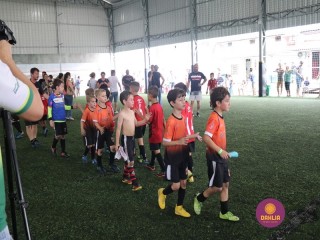 
<a style='margin-left: 5px;' class='btn btn-xs btn-social btn-facebook' href='https://www.facebook.com/sharer/sharer.php?u=https://www.boladovale.com.br/imgs/800-800-90/conteudo/fotos/1362/img8951.jpg' rel='popup' data-width='500' data-height='400'><i class='fa fa-facebook'></i>Compartilhar <span class='hidden-xs'>no Facebook</span>
</a> 
<a class='btn btn-default btn-xs' target='_blank' href='imgs/800-800-90/conteudo/fotos/1362/img8951.jpg'>
<span class='glyphicon glyphicon-cloud-download'></span> Salvar
</a> 
<span></span>