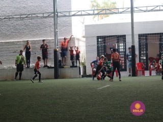
<a style='margin-left: 5px;' class='btn btn-xs btn-social btn-facebook' href='https://www.facebook.com/sharer/sharer.php?u=https://www.boladovale.com.br/imgs/800-800-90/conteudo/fotos/1362/img8982.jpg' rel='popup' data-width='500' data-height='400'><i class='fa fa-facebook'></i>Compartilhar <span class='hidden-xs'>no Facebook</span>
</a> 
<a class='btn btn-default btn-xs' target='_blank' href='imgs/800-800-90/conteudo/fotos/1362/img8982.jpg'>
<span class='glyphicon glyphicon-cloud-download'></span> Salvar
</a> 
<span></span>