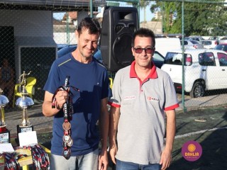 
<a style='margin-left: 5px;' class='btn btn-xs btn-social btn-facebook' href='https://www.facebook.com/sharer/sharer.php?u=https://www.boladovale.com.br/imgs/800-800-90/conteudo/fotos/1363/img9958.jpg' rel='popup' data-width='500' data-height='400'><i class='fa fa-facebook'></i>Compartilhar <span class='hidden-xs'>no Facebook</span>
</a> 
<a class='btn btn-default btn-xs' target='_blank' href='imgs/800-800-90/conteudo/fotos/1363/img9958.jpg'>
<span class='glyphicon glyphicon-cloud-download'></span> Salvar
</a> 
<span></span>