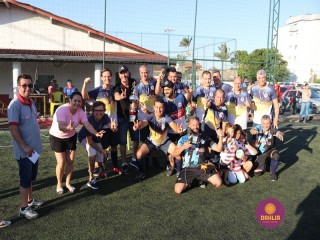 
<a style='margin-left: 5px;' class='btn btn-xs btn-social btn-facebook' href='https://www.facebook.com/sharer/sharer.php?u=https://www.boladovale.com.br/imgs/800-800-90/conteudo/fotos/1363/img9985.jpg' rel='popup' data-width='500' data-height='400'><i class='fa fa-facebook'></i>Compartilhar <span class='hidden-xs'>no Facebook</span>
</a> 
<a class='btn btn-default btn-xs' target='_blank' href='imgs/800-800-90/conteudo/fotos/1363/img9985.jpg'>
<span class='glyphicon glyphicon-cloud-download'></span> Salvar
</a> 
<span></span>