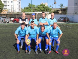
<a style='margin-left: 5px;' class='btn btn-xs btn-social btn-facebook' href='https://www.facebook.com/sharer/sharer.php?u=https://www.boladovale.com.br/imgs/800-800-90/conteudo/fotos/1364/img9741.jpg' rel='popup' data-width='500' data-height='400'><i class='fa fa-facebook'></i>Compartilhar <span class='hidden-xs'>no Facebook</span>
</a> 
<a class='btn btn-default btn-xs' target='_blank' href='imgs/800-800-90/conteudo/fotos/1364/img9741.jpg'>
<span class='glyphicon glyphicon-cloud-download'></span> Salvar
</a> 
<span></span>