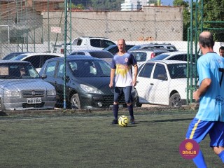 
<a style='margin-left: 5px;' class='btn btn-xs btn-social btn-facebook' href='https://www.facebook.com/sharer/sharer.php?u=https://www.boladovale.com.br/imgs/800-800-90/conteudo/fotos/1364/img9748.jpg' rel='popup' data-width='500' data-height='400'><i class='fa fa-facebook'></i>Compartilhar <span class='hidden-xs'>no Facebook</span>
</a> 
<a class='btn btn-default btn-xs' target='_blank' href='imgs/800-800-90/conteudo/fotos/1364/img9748.jpg'>
<span class='glyphicon glyphicon-cloud-download'></span> Salvar
</a> 
<span></span>