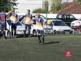 
<a style='margin-left: 5px;' class='btn btn-xs btn-social btn-facebook' href='https://www.facebook.com/sharer/sharer.php?u=https://www.boladovale.com.br/imgs/800-800-90/conteudo/fotos/1364/img9753.jpg' rel='popup' data-width='500' data-height='400'><i class='fa fa-facebook'></i>Compartilhar <span class='hidden-xs'>no Facebook</span>
</a> 
<a class='btn btn-default btn-xs' target='_blank' href='imgs/800-800-90/conteudo/fotos/1364/img9753.jpg'>
<span class='glyphicon glyphicon-cloud-download'></span> Salvar
</a> 
<span></span>
