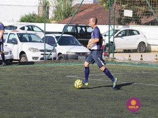 
<a style='margin-left: 5px;' class='btn btn-xs btn-social btn-facebook' href='https://www.facebook.com/sharer/sharer.php?u=https://www.boladovale.com.br/imgs/800-800-90/conteudo/fotos/1364/img9754.jpg' rel='popup' data-width='500' data-height='400'><i class='fa fa-facebook'></i>Compartilhar <span class='hidden-xs'>no Facebook</span>
</a> 
<a class='btn btn-default btn-xs' target='_blank' href='imgs/800-800-90/conteudo/fotos/1364/img9754.jpg'>
<span class='glyphicon glyphicon-cloud-download'></span> Salvar
</a> 
<span></span>
