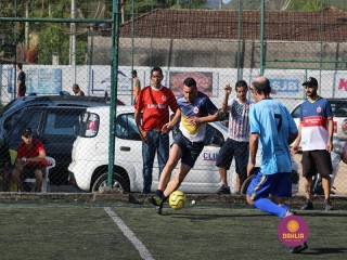 
<a style='margin-left: 5px;' class='btn btn-xs btn-social btn-facebook' href='https://www.facebook.com/sharer/sharer.php?u=https://www.boladovale.com.br/imgs/800-800-90/conteudo/fotos/1364/img9779.jpg' rel='popup' data-width='500' data-height='400'><i class='fa fa-facebook'></i>Compartilhar <span class='hidden-xs'>no Facebook</span>
</a> 
<a class='btn btn-default btn-xs' target='_blank' href='imgs/800-800-90/conteudo/fotos/1364/img9779.jpg'>
<span class='glyphicon glyphicon-cloud-download'></span> Salvar
</a> 
<span></span>