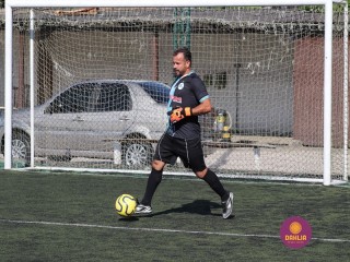 
<a style='margin-left: 5px;' class='btn btn-xs btn-social btn-facebook' href='https://www.facebook.com/sharer/sharer.php?u=https://www.boladovale.com.br/imgs/800-800-90/conteudo/fotos/1364/img9782.jpg' rel='popup' data-width='500' data-height='400'><i class='fa fa-facebook'></i>Compartilhar <span class='hidden-xs'>no Facebook</span>
</a> 
<a class='btn btn-default btn-xs' target='_blank' href='imgs/800-800-90/conteudo/fotos/1364/img9782.jpg'>
<span class='glyphicon glyphicon-cloud-download'></span> Salvar
</a> 
<span></span>