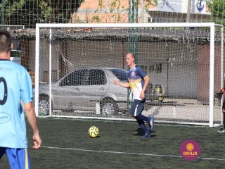
<a style='margin-left: 5px;' class='btn btn-xs btn-social btn-facebook' href='https://www.facebook.com/sharer/sharer.php?u=https://www.boladovale.com.br/imgs/800-800-90/conteudo/fotos/1364/img9801.jpg' rel='popup' data-width='500' data-height='400'><i class='fa fa-facebook'></i>Compartilhar <span class='hidden-xs'>no Facebook</span>
</a> 
<a class='btn btn-default btn-xs' target='_blank' href='imgs/800-800-90/conteudo/fotos/1364/img9801.jpg'>
<span class='glyphicon glyphicon-cloud-download'></span> Salvar
</a> 
<span></span>