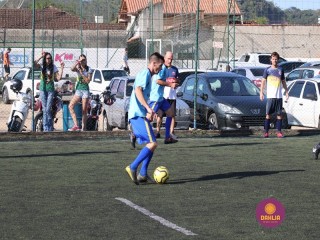 
<a style='margin-left: 5px;' class='btn btn-xs btn-social btn-facebook' href='https://www.facebook.com/sharer/sharer.php?u=https://www.boladovale.com.br/imgs/800-800-90/conteudo/fotos/1364/img9809.jpg' rel='popup' data-width='500' data-height='400'><i class='fa fa-facebook'></i>Compartilhar <span class='hidden-xs'>no Facebook</span>
</a> 
<a class='btn btn-default btn-xs' target='_blank' href='imgs/800-800-90/conteudo/fotos/1364/img9809.jpg'>
<span class='glyphicon glyphicon-cloud-download'></span> Salvar
</a> 
<span></span>