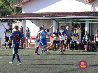
<a style='margin-left: 5px;' class='btn btn-xs btn-social btn-facebook' href='https://www.facebook.com/sharer/sharer.php?u=https://www.boladovale.com.br/imgs/800-800-90/conteudo/fotos/1364/img9879.jpg' rel='popup' data-width='500' data-height='400'><i class='fa fa-facebook'></i>Compartilhar <span class='hidden-xs'>no Facebook</span>
</a> 
<a class='btn btn-default btn-xs' target='_blank' href='imgs/800-800-90/conteudo/fotos/1364/img9879.jpg'>
<span class='glyphicon glyphicon-cloud-download'></span> Salvar
</a> 
<span></span>