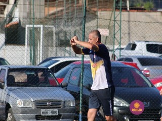 
<a style='margin-left: 5px;' class='btn btn-xs btn-social btn-facebook' href='https://www.facebook.com/sharer/sharer.php?u=https://www.boladovale.com.br/imgs/800-800-90/conteudo/fotos/1364/img9884.jpg' rel='popup' data-width='500' data-height='400'><i class='fa fa-facebook'></i>Compartilhar <span class='hidden-xs'>no Facebook</span>
</a> 
<a class='btn btn-default btn-xs' target='_blank' href='imgs/800-800-90/conteudo/fotos/1364/img9884.jpg'>
<span class='glyphicon glyphicon-cloud-download'></span> Salvar
</a> 
<span></span>