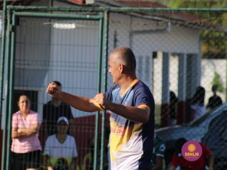 
<a style='margin-left: 5px;' class='btn btn-xs btn-social btn-facebook' href='https://www.facebook.com/sharer/sharer.php?u=https://www.boladovale.com.br/imgs/800-800-90/conteudo/fotos/1364/img9886.jpg' rel='popup' data-width='500' data-height='400'><i class='fa fa-facebook'></i>Compartilhar <span class='hidden-xs'>no Facebook</span>
</a> 
<a class='btn btn-default btn-xs' target='_blank' href='imgs/800-800-90/conteudo/fotos/1364/img9886.jpg'>
<span class='glyphicon glyphicon-cloud-download'></span> Salvar
</a> 
<span></span>