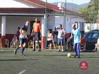
<a style='margin-left: 5px;' class='btn btn-xs btn-social btn-facebook' href='https://www.facebook.com/sharer/sharer.php?u=https://www.boladovale.com.br/imgs/800-800-90/conteudo/fotos/1364/img9888.jpg' rel='popup' data-width='500' data-height='400'><i class='fa fa-facebook'></i>Compartilhar <span class='hidden-xs'>no Facebook</span>
</a> 
<a class='btn btn-default btn-xs' target='_blank' href='imgs/800-800-90/conteudo/fotos/1364/img9888.jpg'>
<span class='glyphicon glyphicon-cloud-download'></span> Salvar
</a> 
<span></span>