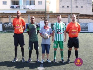 
<a style='margin-left: 5px;' class='btn btn-xs btn-social btn-facebook' href='https://www.facebook.com/sharer/sharer.php?u=https://www.boladovale.com.br/imgs/800-800-90/conteudo/fotos/1365/img9577.jpg' rel='popup' data-width='500' data-height='400'><i class='fa fa-facebook'></i>Compartilhar <span class='hidden-xs'>no Facebook</span>
</a> 
<a class='btn btn-default btn-xs' target='_blank' href='imgs/800-800-90/conteudo/fotos/1365/img9577.jpg'>
<span class='glyphicon glyphicon-cloud-download'></span> Salvar
</a> 
<span></span>
