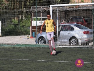 
<a style='margin-left: 5px;' class='btn btn-xs btn-social btn-facebook' href='https://www.facebook.com/sharer/sharer.php?u=https://www.boladovale.com.br/imgs/800-800-90/conteudo/fotos/1365/img9582.jpg' rel='popup' data-width='500' data-height='400'><i class='fa fa-facebook'></i>Compartilhar <span class='hidden-xs'>no Facebook</span>
</a> 
<a class='btn btn-default btn-xs' target='_blank' href='imgs/800-800-90/conteudo/fotos/1365/img9582.jpg'>
<span class='glyphicon glyphicon-cloud-download'></span> Salvar
</a> 
<span></span>