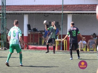 
<a style='margin-left: 5px;' class='btn btn-xs btn-social btn-facebook' href='https://www.facebook.com/sharer/sharer.php?u=https://www.boladovale.com.br/imgs/800-800-90/conteudo/fotos/1365/img9587.jpg' rel='popup' data-width='500' data-height='400'><i class='fa fa-facebook'></i>Compartilhar <span class='hidden-xs'>no Facebook</span>
</a> 
<a class='btn btn-default btn-xs' target='_blank' href='imgs/800-800-90/conteudo/fotos/1365/img9587.jpg'>
<span class='glyphicon glyphicon-cloud-download'></span> Salvar
</a> 
<span></span>
