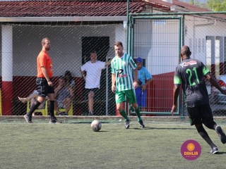 
<a style='margin-left: 5px;' class='btn btn-xs btn-social btn-facebook' href='https://www.facebook.com/sharer/sharer.php?u=https://www.boladovale.com.br/imgs/800-800-90/conteudo/fotos/1365/img9591.jpg' rel='popup' data-width='500' data-height='400'><i class='fa fa-facebook'></i>Compartilhar <span class='hidden-xs'>no Facebook</span>
</a> 
<a class='btn btn-default btn-xs' target='_blank' href='imgs/800-800-90/conteudo/fotos/1365/img9591.jpg'>
<span class='glyphicon glyphicon-cloud-download'></span> Salvar
</a> 
<span></span>