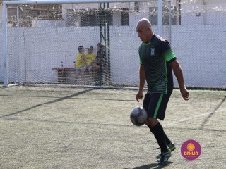 
<a style='margin-left: 5px;' class='btn btn-xs btn-social btn-facebook' href='https://www.facebook.com/sharer/sharer.php?u=https://www.boladovale.com.br/imgs/800-800-90/conteudo/fotos/1365/img9638.jpg' rel='popup' data-width='500' data-height='400'><i class='fa fa-facebook'></i>Compartilhar <span class='hidden-xs'>no Facebook</span>
</a> 
<a class='btn btn-default btn-xs' target='_blank' href='imgs/800-800-90/conteudo/fotos/1365/img9638.jpg'>
<span class='glyphicon glyphicon-cloud-download'></span> Salvar
</a> 
<span></span>