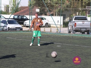
<a style='margin-left: 5px;' class='btn btn-xs btn-social btn-facebook' href='https://www.facebook.com/sharer/sharer.php?u=https://www.boladovale.com.br/imgs/800-800-90/conteudo/fotos/1365/img9736.jpg' rel='popup' data-width='500' data-height='400'><i class='fa fa-facebook'></i>Compartilhar <span class='hidden-xs'>no Facebook</span>
</a> 
<a class='btn btn-default btn-xs' target='_blank' href='imgs/800-800-90/conteudo/fotos/1365/img9736.jpg'>
<span class='glyphicon glyphicon-cloud-download'></span> Salvar
</a> 
<span></span>