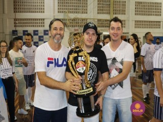 
<a style='margin-left: 5px;' class='btn btn-xs btn-social btn-facebook' href='https://www.facebook.com/sharer/sharer.php?u=https://www.boladovale.com.br/imgs/800-800-90/conteudo/fotos/1366/img0513.jpg' rel='popup' data-width='500' data-height='400'><i class='fa fa-facebook'></i>Compartilhar <span class='hidden-xs'>no Facebook</span>
</a> 
<a class='btn btn-default btn-xs' target='_blank' href='imgs/800-800-90/conteudo/fotos/1366/img0513.jpg'>
<span class='glyphicon glyphicon-cloud-download'></span> Salvar
</a> 
<span></span>