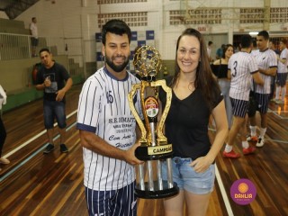 
<a style='margin-left: 5px;' class='btn btn-xs btn-social btn-facebook' href='https://www.facebook.com/sharer/sharer.php?u=https://www.boladovale.com.br/imgs/800-800-90/conteudo/fotos/1366/img0534.jpg' rel='popup' data-width='500' data-height='400'><i class='fa fa-facebook'></i>Compartilhar <span class='hidden-xs'>no Facebook</span>
</a> 
<a class='btn btn-default btn-xs' target='_blank' href='imgs/800-800-90/conteudo/fotos/1366/img0534.jpg'>
<span class='glyphicon glyphicon-cloud-download'></span> Salvar
</a> 
<span></span>