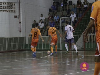 
<a style='margin-left: 5px;' class='btn btn-xs btn-social btn-facebook' href='https://www.facebook.com/sharer/sharer.php?u=https://www.boladovale.com.br/imgs/800-800-90/conteudo/fotos/1367/mg0293.jpg' rel='popup' data-width='500' data-height='400'><i class='fa fa-facebook'></i>Compartilhar <span class='hidden-xs'>no Facebook</span>
</a> 
<a class='btn btn-default btn-xs' target='_blank' href='imgs/800-800-90/conteudo/fotos/1367/mg0293.jpg'>
<span class='glyphicon glyphicon-cloud-download'></span> Salvar
</a> 
<span></span>