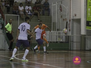 
<a style='margin-left: 5px;' class='btn btn-xs btn-social btn-facebook' href='https://www.facebook.com/sharer/sharer.php?u=https://www.boladovale.com.br/imgs/800-800-90/conteudo/fotos/1367/mg0364.jpg' rel='popup' data-width='500' data-height='400'><i class='fa fa-facebook'></i>Compartilhar <span class='hidden-xs'>no Facebook</span>
</a> 
<a class='btn btn-default btn-xs' target='_blank' href='imgs/800-800-90/conteudo/fotos/1367/mg0364.jpg'>
<span class='glyphicon glyphicon-cloud-download'></span> Salvar
</a> 
<span></span>