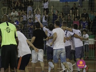 
<a style='margin-left: 5px;' class='btn btn-xs btn-social btn-facebook' href='https://www.facebook.com/sharer/sharer.php?u=https://www.boladovale.com.br/imgs/800-800-90/conteudo/fotos/1367/mg0430.jpg' rel='popup' data-width='500' data-height='400'><i class='fa fa-facebook'></i>Compartilhar <span class='hidden-xs'>no Facebook</span>
</a> 
<a class='btn btn-default btn-xs' target='_blank' href='imgs/800-800-90/conteudo/fotos/1367/mg0430.jpg'>
<span class='glyphicon glyphicon-cloud-download'></span> Salvar
</a> 
<span></span>