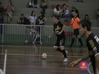 
<a style='margin-left: 5px;' class='btn btn-xs btn-social btn-facebook' href='https://www.facebook.com/sharer/sharer.php?u=https://www.boladovale.com.br/imgs/800-800-90/conteudo/fotos/1368/mg0003.jpg' rel='popup' data-width='500' data-height='400'><i class='fa fa-facebook'></i>Compartilhar <span class='hidden-xs'>no Facebook</span>
</a> 
<a class='btn btn-default btn-xs' target='_blank' href='imgs/800-800-90/conteudo/fotos/1368/mg0003.jpg'>
<span class='glyphicon glyphicon-cloud-download'></span> Salvar
</a> 
<span></span>