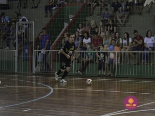 
<a style='margin-left: 5px;' class='btn btn-xs btn-social btn-facebook' href='https://www.facebook.com/sharer/sharer.php?u=https://www.boladovale.com.br/imgs/800-800-90/conteudo/fotos/1368/mg0025.jpg' rel='popup' data-width='500' data-height='400'><i class='fa fa-facebook'></i>Compartilhar <span class='hidden-xs'>no Facebook</span>
</a> 
<a class='btn btn-default btn-xs' target='_blank' href='imgs/800-800-90/conteudo/fotos/1368/mg0025.jpg'>
<span class='glyphicon glyphicon-cloud-download'></span> Salvar
</a> 
<span></span>