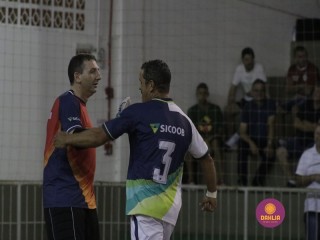 
<a style='margin-left: 5px;' class='btn btn-xs btn-social btn-facebook' href='https://www.facebook.com/sharer/sharer.php?u=https://www.boladovale.com.br/imgs/800-800-90/conteudo/fotos/1368/mg0115.jpg' rel='popup' data-width='500' data-height='400'><i class='fa fa-facebook'></i>Compartilhar <span class='hidden-xs'>no Facebook</span>
</a> 
<a class='btn btn-default btn-xs' target='_blank' href='imgs/800-800-90/conteudo/fotos/1368/mg0115.jpg'>
<span class='glyphicon glyphicon-cloud-download'></span> Salvar
</a> 
<span></span>