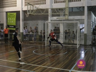 
<a style='margin-left: 5px;' class='btn btn-xs btn-social btn-facebook' href='https://www.facebook.com/sharer/sharer.php?u=https://www.boladovale.com.br/imgs/800-800-90/conteudo/fotos/1368/mg0140.jpg' rel='popup' data-width='500' data-height='400'><i class='fa fa-facebook'></i>Compartilhar <span class='hidden-xs'>no Facebook</span>
</a> 
<a class='btn btn-default btn-xs' target='_blank' href='imgs/800-800-90/conteudo/fotos/1368/mg0140.jpg'>
<span class='glyphicon glyphicon-cloud-download'></span> Salvar
</a> 
<span></span>