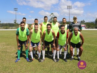 
<a style='margin-left: 5px;' class='btn btn-xs btn-social btn-facebook' href='https://www.facebook.com/sharer/sharer.php?u=https://www.boladovale.com.br/imgs/800-800-90/conteudo/fotos/1369/img0550.jpg' rel='popup' data-width='500' data-height='400'><i class='fa fa-facebook'></i>Compartilhar <span class='hidden-xs'>no Facebook</span>
</a> 
<a class='btn btn-default btn-xs' target='_blank' href='imgs/800-800-90/conteudo/fotos/1369/img0550.jpg'>
<span class='glyphicon glyphicon-cloud-download'></span> Salvar
</a> 
<span></span>