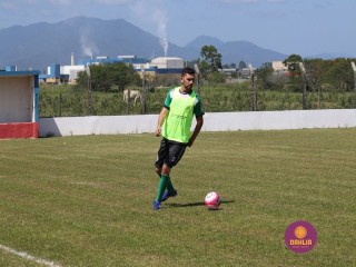 
<a style='margin-left: 5px;' class='btn btn-xs btn-social btn-facebook' href='https://www.facebook.com/sharer/sharer.php?u=https://www.boladovale.com.br/imgs/800-800-90/conteudo/fotos/1369/img0570.jpg' rel='popup' data-width='500' data-height='400'><i class='fa fa-facebook'></i>Compartilhar <span class='hidden-xs'>no Facebook</span>
</a> 
<a class='btn btn-default btn-xs' target='_blank' href='imgs/800-800-90/conteudo/fotos/1369/img0570.jpg'>
<span class='glyphicon glyphicon-cloud-download'></span> Salvar
</a> 
<span></span>