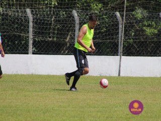 
<a style='margin-left: 5px;' class='btn btn-xs btn-social btn-facebook' href='https://www.facebook.com/sharer/sharer.php?u=https://www.boladovale.com.br/imgs/800-800-90/conteudo/fotos/1369/img0633.jpg' rel='popup' data-width='500' data-height='400'><i class='fa fa-facebook'></i>Compartilhar <span class='hidden-xs'>no Facebook</span>
</a> 
<a class='btn btn-default btn-xs' target='_blank' href='imgs/800-800-90/conteudo/fotos/1369/img0633.jpg'>
<span class='glyphicon glyphicon-cloud-download'></span> Salvar
</a> 
<span></span>