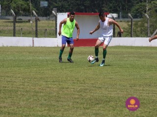 
<a style='margin-left: 5px;' class='btn btn-xs btn-social btn-facebook' href='https://www.facebook.com/sharer/sharer.php?u=https://www.boladovale.com.br/imgs/800-800-90/conteudo/fotos/1369/img0658.jpg' rel='popup' data-width='500' data-height='400'><i class='fa fa-facebook'></i>Compartilhar <span class='hidden-xs'>no Facebook</span>
</a> 
<a class='btn btn-default btn-xs' target='_blank' href='imgs/800-800-90/conteudo/fotos/1369/img0658.jpg'>
<span class='glyphicon glyphicon-cloud-download'></span> Salvar
</a> 
<span></span>