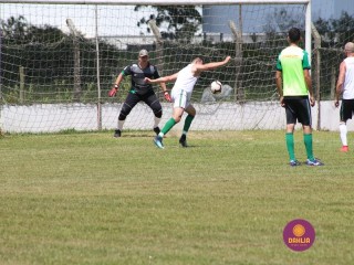 
<a style='margin-left: 5px;' class='btn btn-xs btn-social btn-facebook' href='https://www.facebook.com/sharer/sharer.php?u=https://www.boladovale.com.br/imgs/800-800-90/conteudo/fotos/1369/img0696.jpg' rel='popup' data-width='500' data-height='400'><i class='fa fa-facebook'></i>Compartilhar <span class='hidden-xs'>no Facebook</span>
</a> 
<a class='btn btn-default btn-xs' target='_blank' href='imgs/800-800-90/conteudo/fotos/1369/img0696.jpg'>
<span class='glyphicon glyphicon-cloud-download'></span> Salvar
</a> 
<span></span>