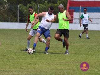 
<a style='margin-left: 5px;' class='btn btn-xs btn-social btn-facebook' href='https://www.facebook.com/sharer/sharer.php?u=https://www.boladovale.com.br/imgs/800-800-90/conteudo/fotos/1369/img0700.jpg' rel='popup' data-width='500' data-height='400'><i class='fa fa-facebook'></i>Compartilhar <span class='hidden-xs'>no Facebook</span>
</a> 
<a class='btn btn-default btn-xs' target='_blank' href='imgs/800-800-90/conteudo/fotos/1369/img0700.jpg'>
<span class='glyphicon glyphicon-cloud-download'></span> Salvar
</a> 
<span></span>