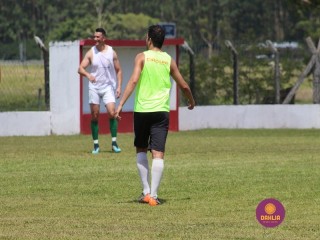 
<a style='margin-left: 5px;' class='btn btn-xs btn-social btn-facebook' href='https://www.facebook.com/sharer/sharer.php?u=https://www.boladovale.com.br/imgs/800-800-90/conteudo/fotos/1369/img0716.jpg' rel='popup' data-width='500' data-height='400'><i class='fa fa-facebook'></i>Compartilhar <span class='hidden-xs'>no Facebook</span>
</a> 
<a class='btn btn-default btn-xs' target='_blank' href='imgs/800-800-90/conteudo/fotos/1369/img0716.jpg'>
<span class='glyphicon glyphicon-cloud-download'></span> Salvar
</a> 
<span></span>