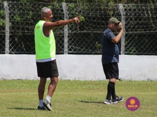 
<a style='margin-left: 5px;' class='btn btn-xs btn-social btn-facebook' href='https://www.facebook.com/sharer/sharer.php?u=https://www.boladovale.com.br/imgs/800-800-90/conteudo/fotos/1369/img0753.jpg' rel='popup' data-width='500' data-height='400'><i class='fa fa-facebook'></i>Compartilhar <span class='hidden-xs'>no Facebook</span>
</a> 
<a class='btn btn-default btn-xs' target='_blank' href='imgs/800-800-90/conteudo/fotos/1369/img0753.jpg'>
<span class='glyphicon glyphicon-cloud-download'></span> Salvar
</a> 
<span></span>
