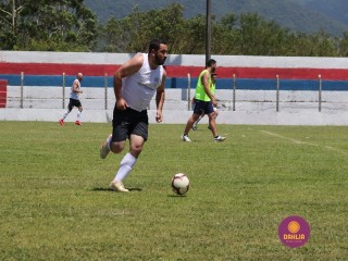 
<a style='margin-left: 5px;' class='btn btn-xs btn-social btn-facebook' href='https://www.facebook.com/sharer/sharer.php?u=https://www.boladovale.com.br/imgs/800-800-90/conteudo/fotos/1369/img0817.jpg' rel='popup' data-width='500' data-height='400'><i class='fa fa-facebook'></i>Compartilhar <span class='hidden-xs'>no Facebook</span>
</a> 
<a class='btn btn-default btn-xs' target='_blank' href='imgs/800-800-90/conteudo/fotos/1369/img0817.jpg'>
<span class='glyphicon glyphicon-cloud-download'></span> Salvar
</a> 
<span></span>