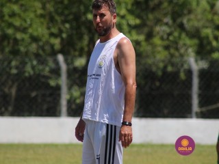 
<a style='margin-left: 5px;' class='btn btn-xs btn-social btn-facebook' href='https://www.facebook.com/sharer/sharer.php?u=https://www.boladovale.com.br/imgs/800-800-90/conteudo/fotos/1369/img0823.jpg' rel='popup' data-width='500' data-height='400'><i class='fa fa-facebook'></i>Compartilhar <span class='hidden-xs'>no Facebook</span>
</a> 
<a class='btn btn-default btn-xs' target='_blank' href='imgs/800-800-90/conteudo/fotos/1369/img0823.jpg'>
<span class='glyphicon glyphicon-cloud-download'></span> Salvar
</a> 
<span></span>