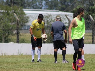 
<a style='margin-left: 5px;' class='btn btn-xs btn-social btn-facebook' href='https://www.facebook.com/sharer/sharer.php?u=https://www.boladovale.com.br/imgs/800-800-90/conteudo/fotos/1369/img0825.jpg' rel='popup' data-width='500' data-height='400'><i class='fa fa-facebook'></i>Compartilhar <span class='hidden-xs'>no Facebook</span>
</a> 
<a class='btn btn-default btn-xs' target='_blank' href='imgs/800-800-90/conteudo/fotos/1369/img0825.jpg'>
<span class='glyphicon glyphicon-cloud-download'></span> Salvar
</a> 
<span></span>